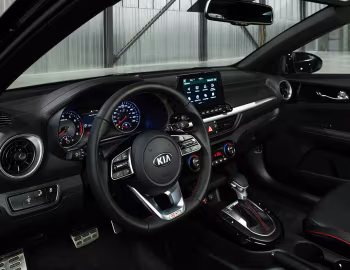 Торпедо 2020–21 Kia Forte5 GT [Canada] (BD) '2019–21