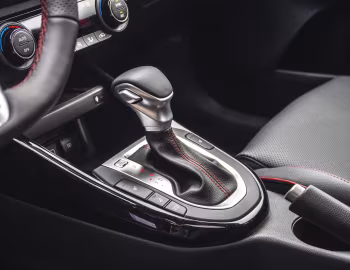 Interior 2020–21 Kia Forte GT [North America] (BD) '2019–21