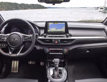 Торпедо 2020–21 Kia Forte GT [North America] (BD) '2019–21