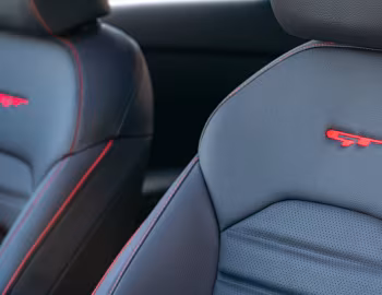 Интерьер 2020–21 Kia Forte GT [North America] (BD) '2019–21