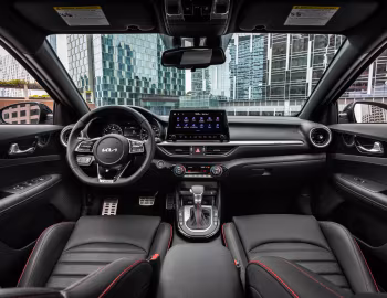 Торпедо 2022–24 Kia Forte GT (BD) '2021–24