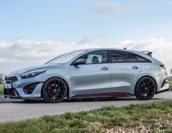 Giacuzzo Kia ProCeed GT '2022–н.в.