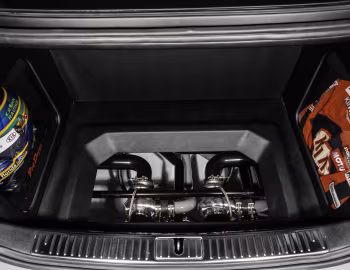 Boot High-Performance Kia K900 Concept '11.2014