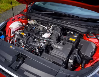 Sous la capuche Kia K4 Pure [UK-spec] '2026