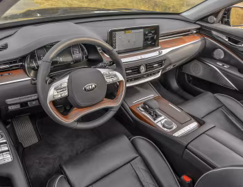 Інтер'єр 2019–20 Kia K900 [US-spec] (RJ) '2018–20