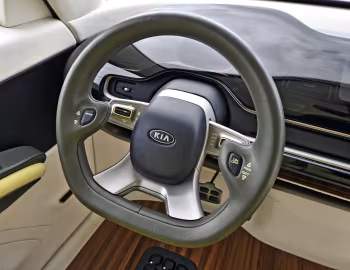 Торпедо Kia KV7 Concept '01.2011