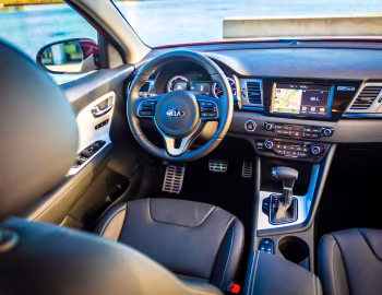 Front Panel 2017–19 Kia Niro [North America] (DE) '2016–19