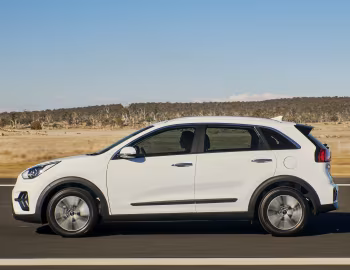 Kia Niro EcoHybrid [Australia] (DE) '2021–22