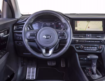 Торпедо Kia Niro EcoHybrid [Worldwide] (DE) '2019–21
