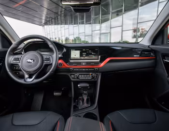 Торпедо 2020–21 Kia Niro EcoHybrid [North America] (DE) '2020–21
