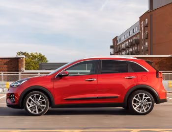 Kia Niro EcoHybrid [UK-spec] (DE) '2019–21