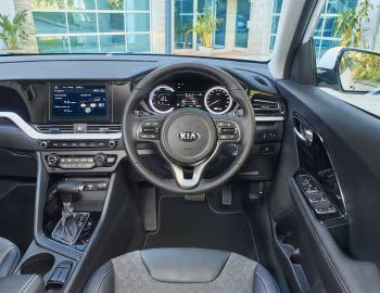 Торпедо Kia Niro EcoHybrid [Australia] (DE) '2021–22