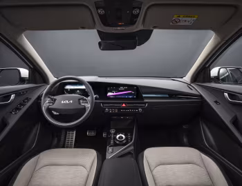 Торпедо Kia Niro EV [EU-spec] (SG2) '2022–н.в.