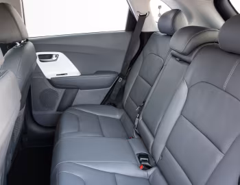 Інтэр'ер Kia Niro "First Edition" [UK-spec] (DE) '2016