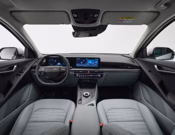 Торпедо Kia Niro HEV [EU-spec] (SG2) '2026