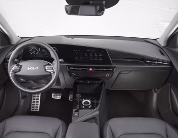 Торпедо Kia Niro HEV [EU-spec] (SG2) '2022–н.в.