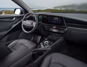 Интерьер 2023–н.в. Kia Niro PHEV [North America] (SG2) '2022–н.в.
