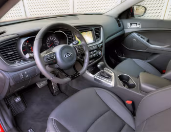 Интерьер 2014–15 Kia Optima Turbo [North America] (TF) '2013–15
