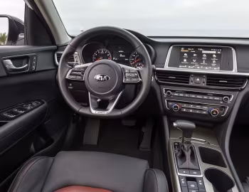 Торпедо 2019–20 Kia Optima SX Turbo [North America] (JF) '2018–20
