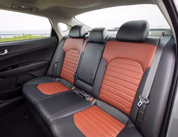 Интерьер 2019–20 Kia Optima SX Turbo [North America] (JF) '2018–20