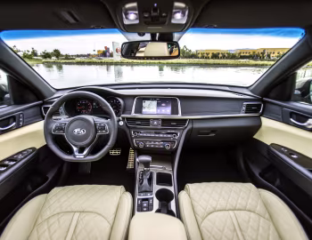 Торпедо 2016–18 Kia Optima SX Limited [North America] (JF) '2015–18