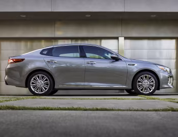 2016–18 Kia Optima SX Limited [North America] (JF) '2015–18