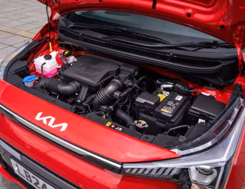 Sous la capuche Kia Picanto [UK-spec] '2024–pr.