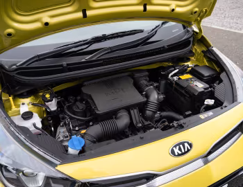 Под капотом Kia Picanto X-Line [UK-spec] (JA) '2020–21