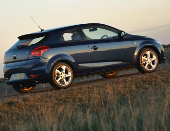Kia pro_cee'd [UK-spec] (ED) '2007–11