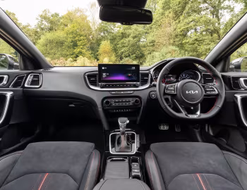 Panel frontal Kia ProCeed GT [UK-spec] '2021–24