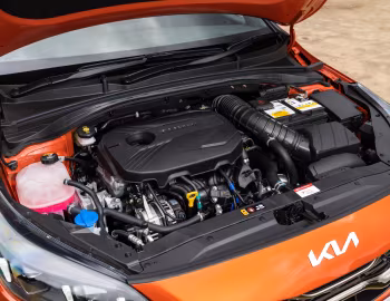Под капотом Kia ProCeed GT [UK-spec] '2021–24
