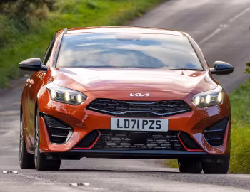 Kia ProCeed GT [UK-spec] '2021–24