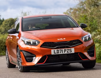 Kia ProCeed GT [UK-spec] '2021–24
