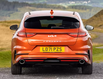 Kia ProCeed GT [UK-spec] '2021–24