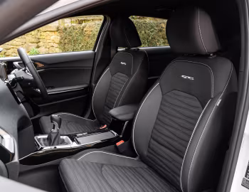 Interior Kia ProCeed GT Line [UK-spec] '2021–24