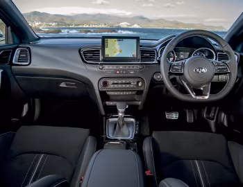 Торпедо Kia ProCeed GT Line S [UK-spec] '2019–21