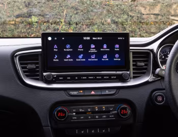 Interior Kia ProCeed GT Line [UK-spec] '2021–24