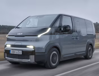 Kia PV5 Passenger [EU-spec] '2025–pr.