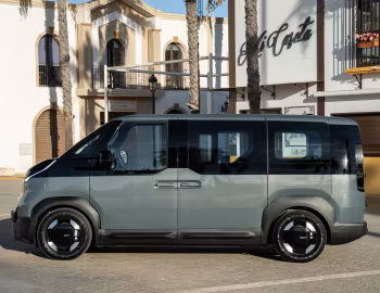 Kia PV5 Passenger [EU-spec] '2025–н.в.