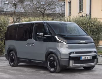 Kia PV5 Passenger [EU-spec] '2025–pr.
