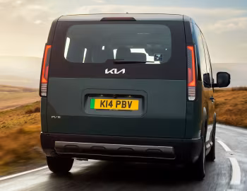 Kia PV5 Passenger [UK-spec] '2025–pr.