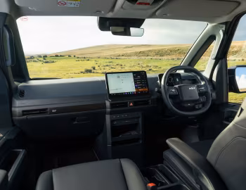 Торпедо Kia PV5 Passenger [UK-spec] '2025–н.в.