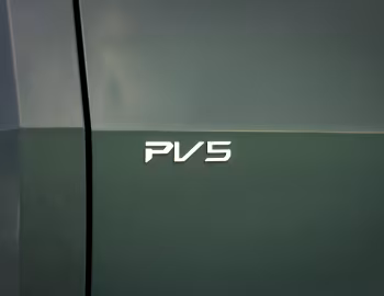 Kia PV5 Passenger [UK-spec] '2025–н.в.