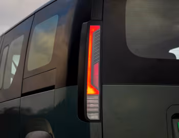 Kia PV5 Passenger [UK-spec] '2025–pr.