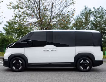 Kia PV5 Passenger [South Korea] '2025–н.в.