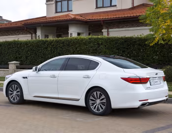Kia Quoris (KH) '2015–18
