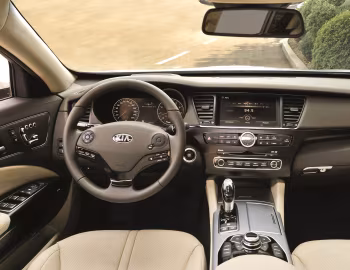 Торпедо Kia Quoris (KH) '2012–15