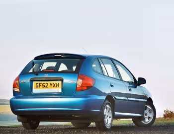 Kia Rio [UK-spec] (DC) '2002–05
