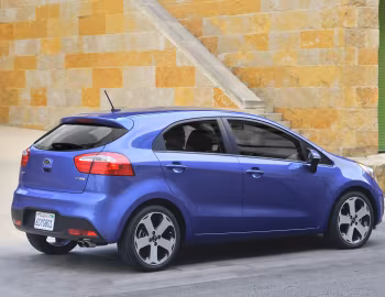 2012–15 Kia Rio 5-door [North America] (UB) '2011–15