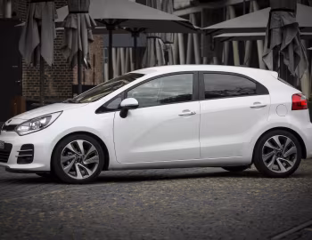 Kia Rio 5-door [Worldwide] (UB) '2015–16
